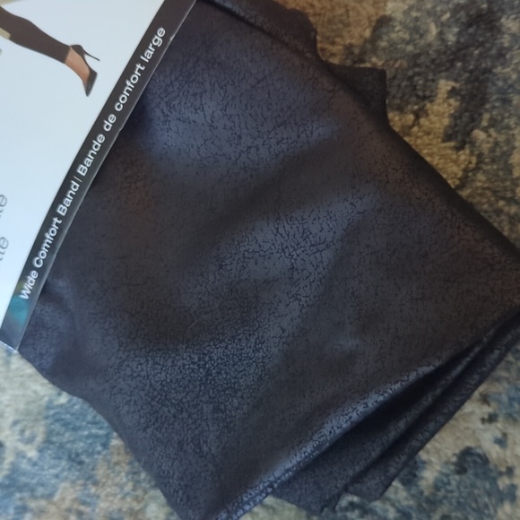 Secret leggings in Vintage Black Leather size S - Picture 4 of 6